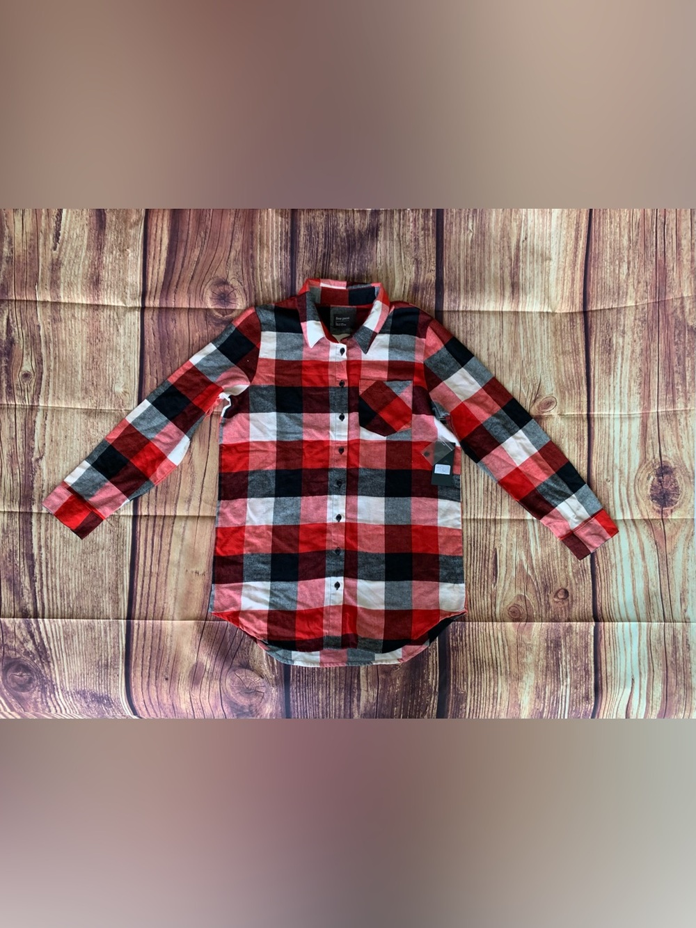 NWT Free Press Sleepwear Separates Women’s Plaid Red Button Up Flannel Shirt SML
